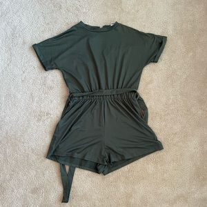 Forever21 short sleeve romper with belt